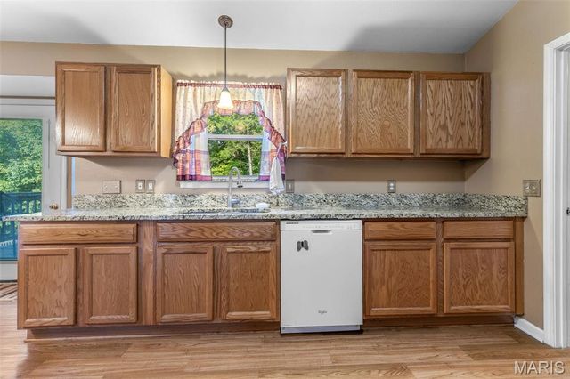 10370 Whispering Hills Drive, Blackwell, MO 63626