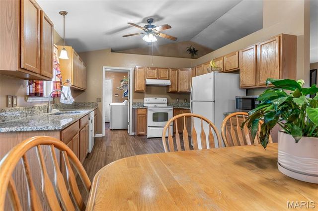 10370 Whispering Hills Drive, Blackwell, MO 63626