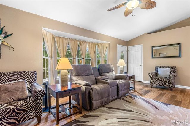 10370 Whispering Hills Drive, Blackwell, MO 63626