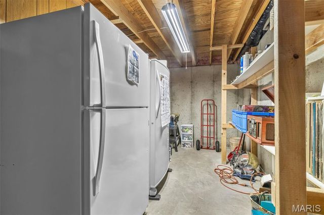 10370 Whispering Hills Drive, Blackwell, MO 63626