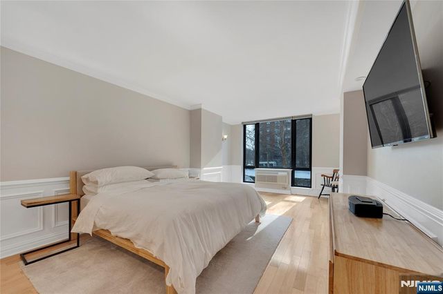 2 Constitution Court 106, Hoboken, NJ 07030