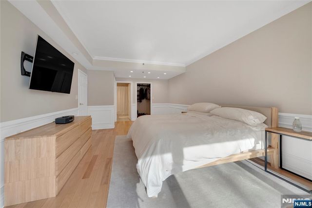 2 Constitution Court 106, Hoboken, NJ 07030