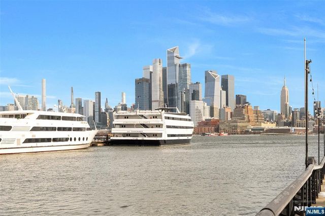 2 Constitution Court 106, Hoboken, NJ 07030