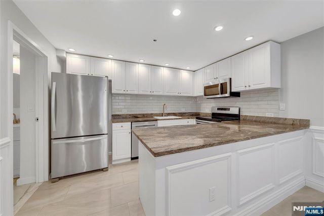 2 Constitution Court 106, Hoboken, NJ 07030