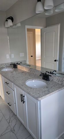 10148 STERLING RIDGE DR, Cordova, TN 38016