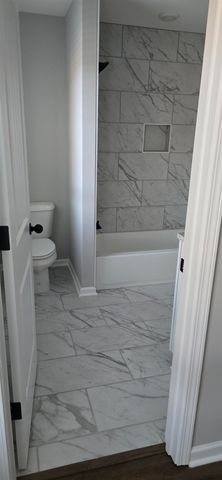 10148 STERLING RIDGE DR, Cordova, TN 38016