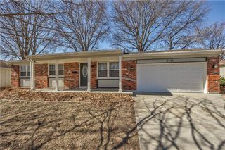16403 E Ellison Way, Independence, MO 64055