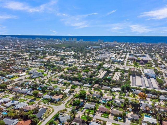 340 SE 3rd Street, Deerfield Beach, FL 33441