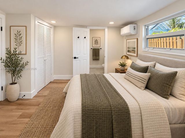 340 SE 3rd Street, Deerfield Beach, FL 33441