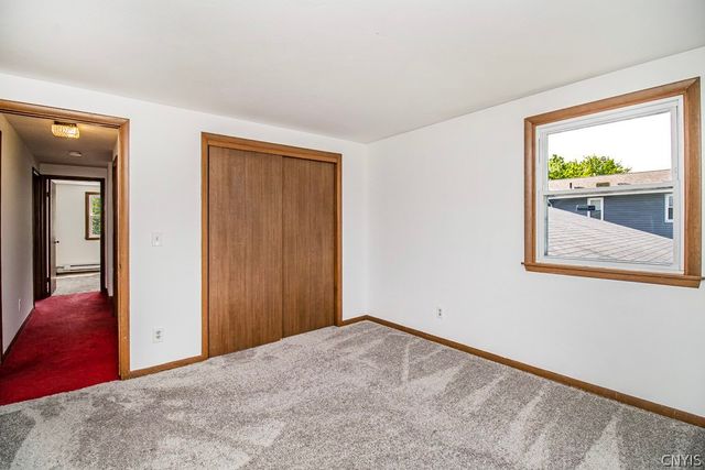 7755 Treadmill Circle, Clay, NY 13090
