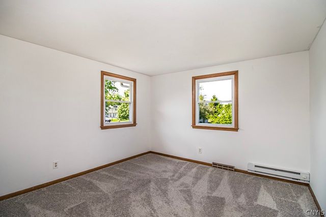 7755 Treadmill Circle, Clay, NY 13090