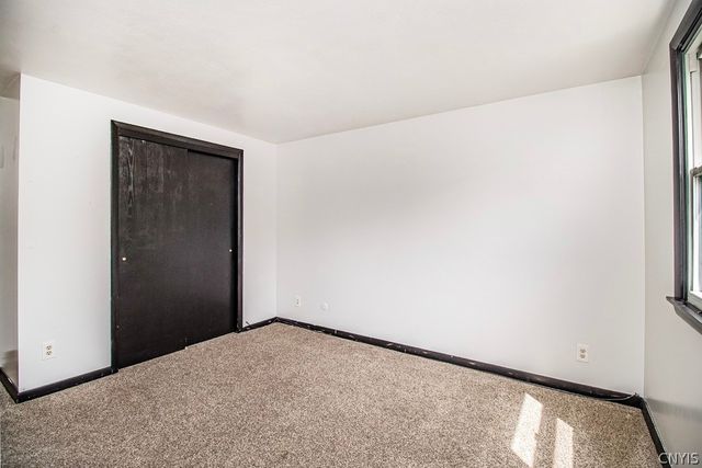 7755 Treadmill Circle, Clay, NY 13090