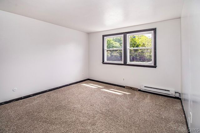 7755 Treadmill Circle, Clay, NY 13090