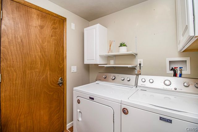 7755 Treadmill Circle, Clay, NY 13090