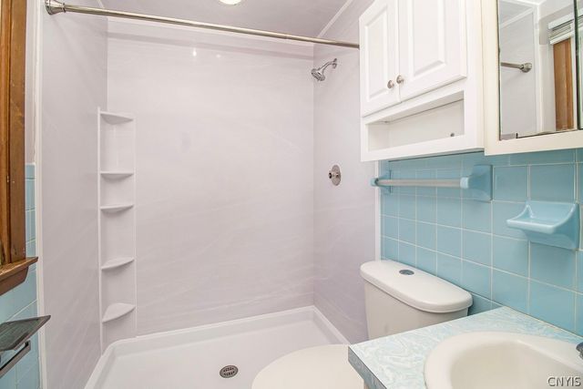 7755 Treadmill Circle, Clay, NY 13090