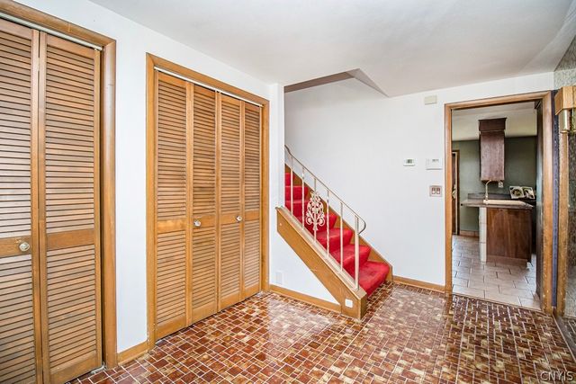 7755 Treadmill Circle, Clay, NY 13090