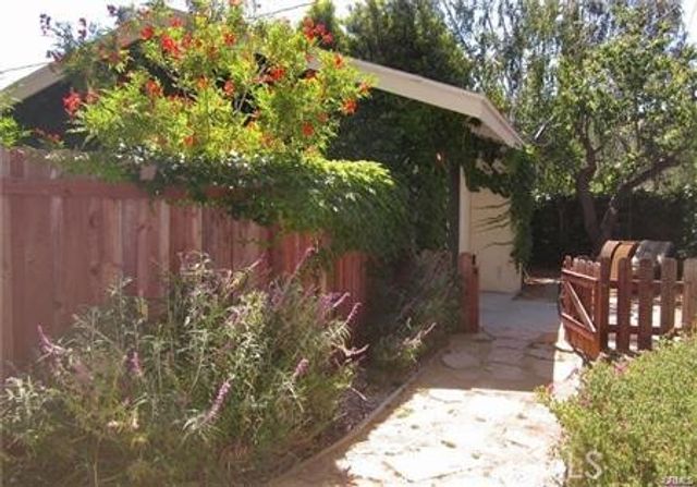 23101 Lanark Street 2, West Hills, CA 91304