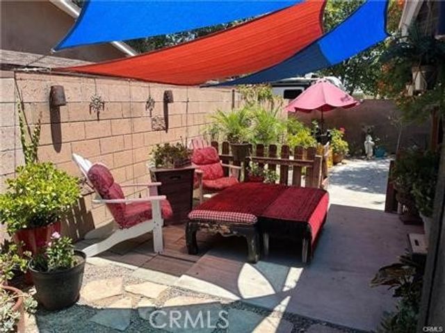 23101 Lanark Street 2, West Hills, CA 91304