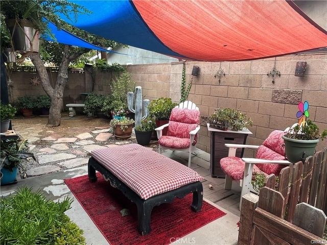 23101 Lanark Street 2, West Hills, CA 91304