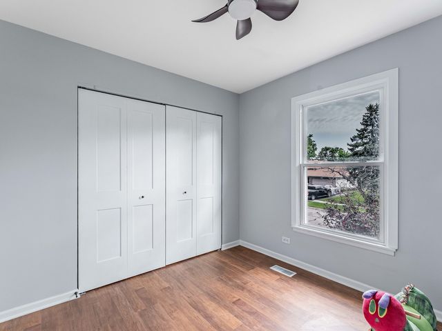 113 Camelot Way, Bolingbrook, IL 60440