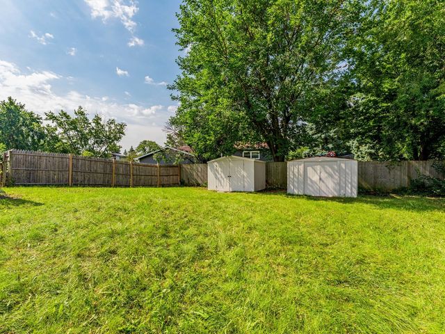 113 Camelot Way, Bolingbrook, IL 60440