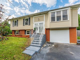 113 Camelot Way, Bolingbrook, IL 60440