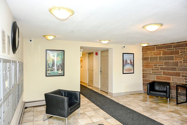 1415 W Lunt Avenue 408, Chicago, IL 60626