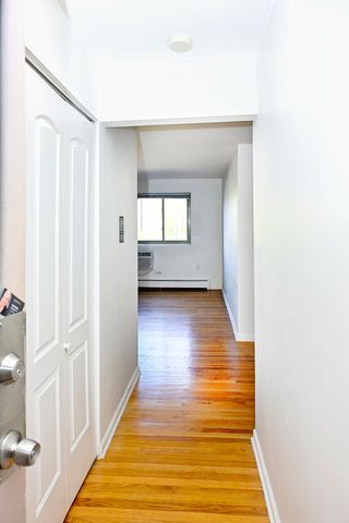 1415 W Lunt Avenue 408, Chicago, IL 60626