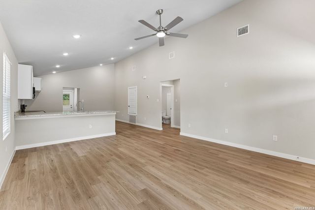 246 Jesse, San Antonio, TX 78237