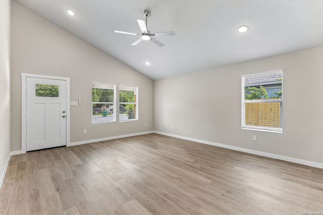 246 Jesse, San Antonio, TX 78237