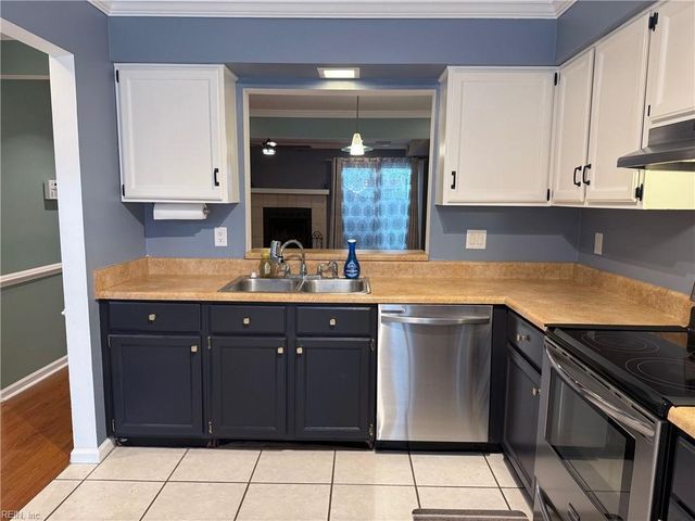 5213 Settlers Park DR, Virginia Beach, VA 23464