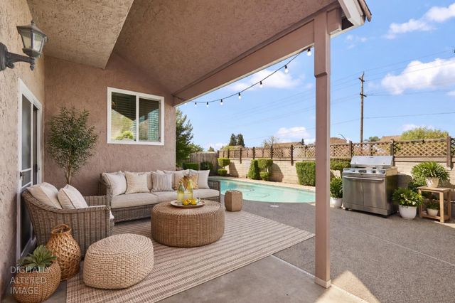 1813 Mark Mead Ln, Modesto, CA 95356