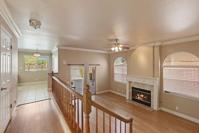 1813 Mark Mead Ln, Modesto, CA 95356