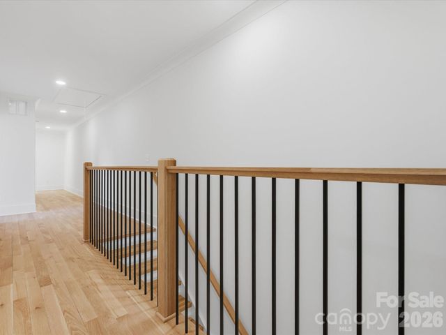 431 W Peterson Drive, Charlotte, NC 28217