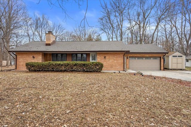 2570 Gaywood COURT, Brookfield, WI 53045