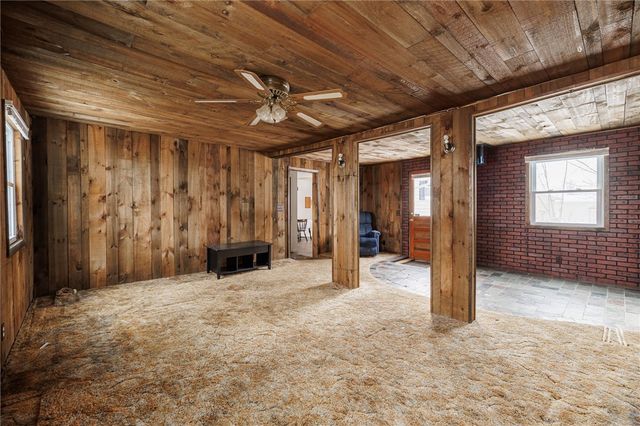 47 Academy Drive, Henrietta, NY 14623