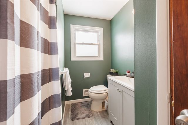 47 Academy Drive, Henrietta, NY 14623