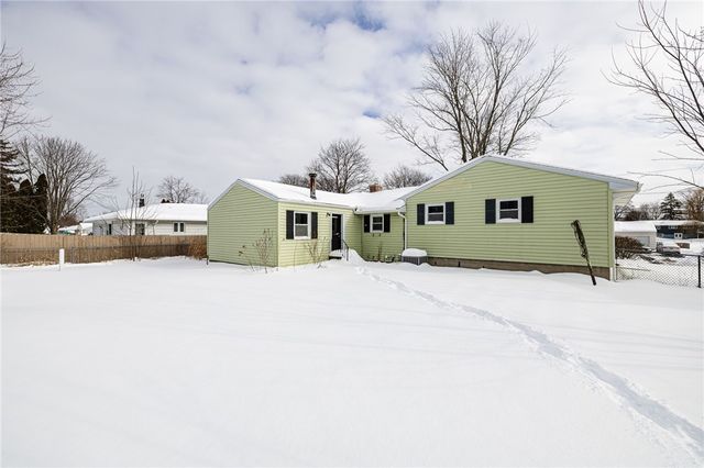 47 Academy Drive, Henrietta, NY 14623