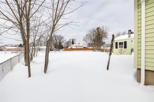 47 Academy Drive, Henrietta, NY 14623
