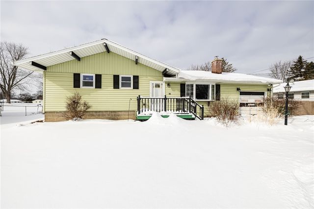 47 Academy Drive, Henrietta, NY 14623