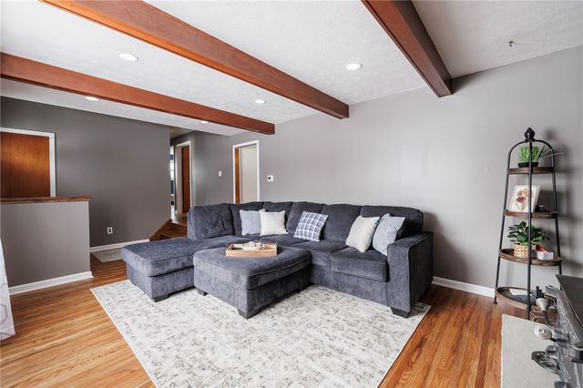 47 Academy Drive, Henrietta, NY 14623