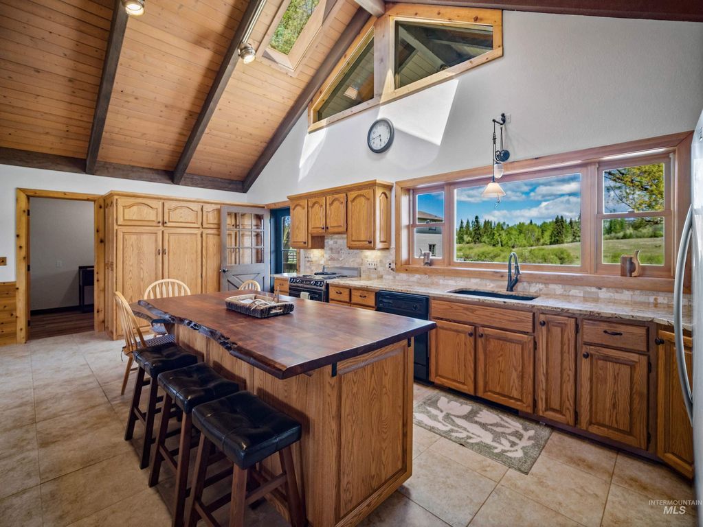 56922 S Hwy 97, St. Maries, ID 83861 photo 15