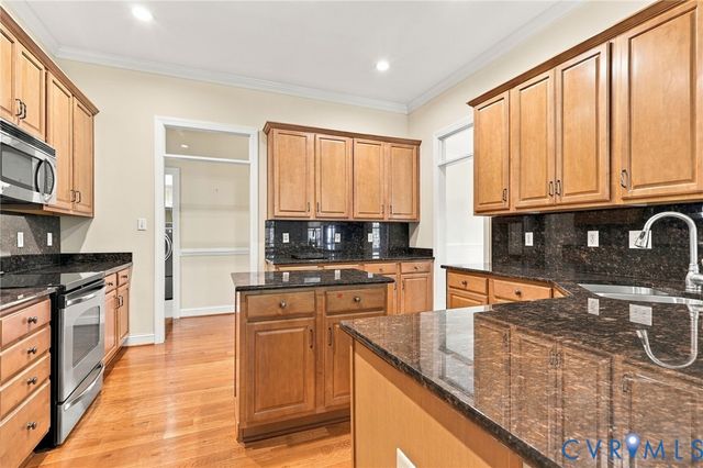 9107 Sir Britton Dr, Chesterfield, VA 23832