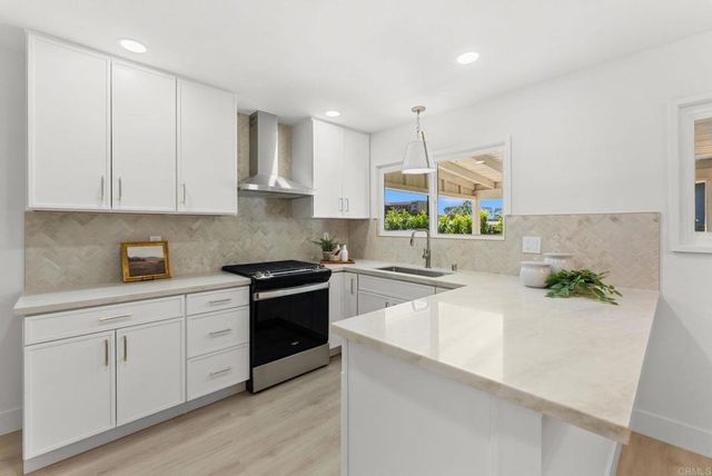 4970 Mable Way, San Diego, CA 92117