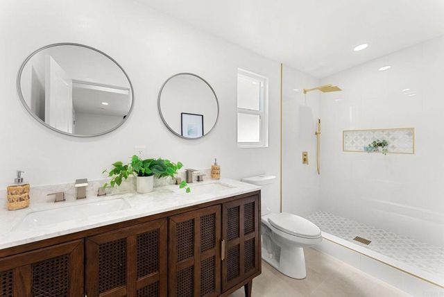 4970 Mable Way, San Diego, CA 92117