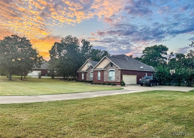 107 Shenandoah Court, Prattville, AL 36067