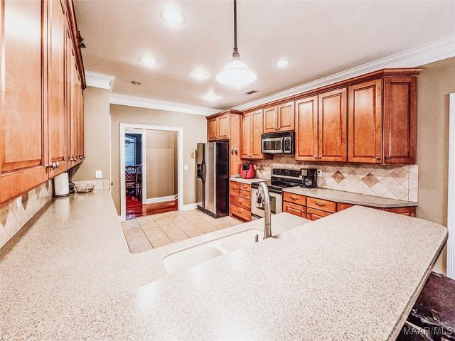 107 Shenandoah Court, Prattville, AL 36067