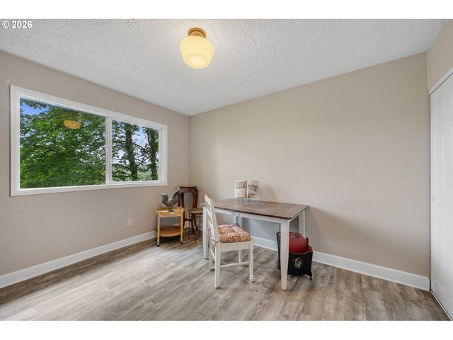 1015 Sw BERTHA Blvd, Portland, OR 97219
