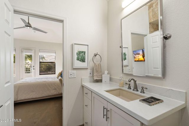 7272 E Gainey Ranch Road Unit 12, Scottsdale, AZ 85258