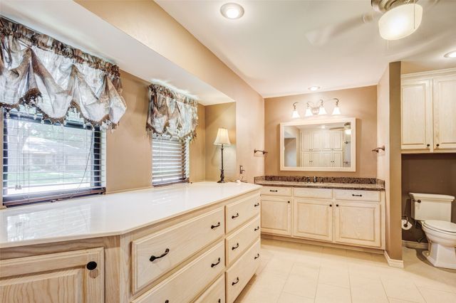 200 Westpark Drive N, Mckinney, TX 75071